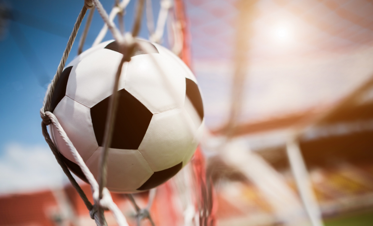 Emocjonująca rywalizacja sportowa na boisku w Łaguszewie: Puchar Wójta Gminy Kocierzew Południowy